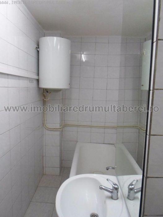vanzare apartament 2 camere, Tricodava, cf 1, decomandat, etaj 7/10, bloc 1980,      pret 80.000 EUR