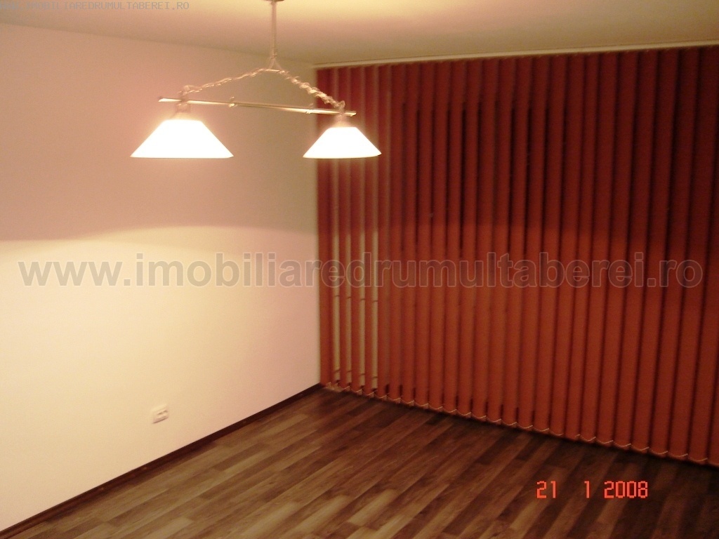 vanzare apartament 3 camere, Prelungirea Ghencea, cf 1, decomandat, etaj 9/10, cu imbunatatiri,       pret 59.000 EUR