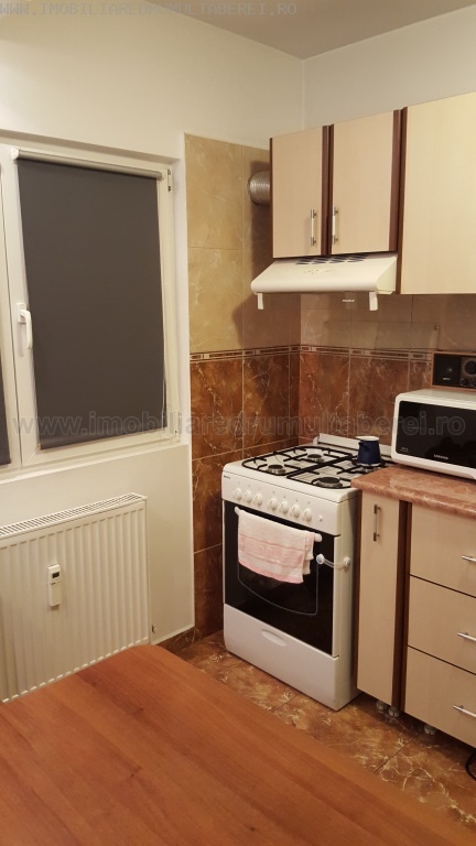 vanzare apartament 2 camere, Billa, cf 1, decomandat, etaj 10/10, renovat, mobilat si utilat,       pret 57.000 EUR