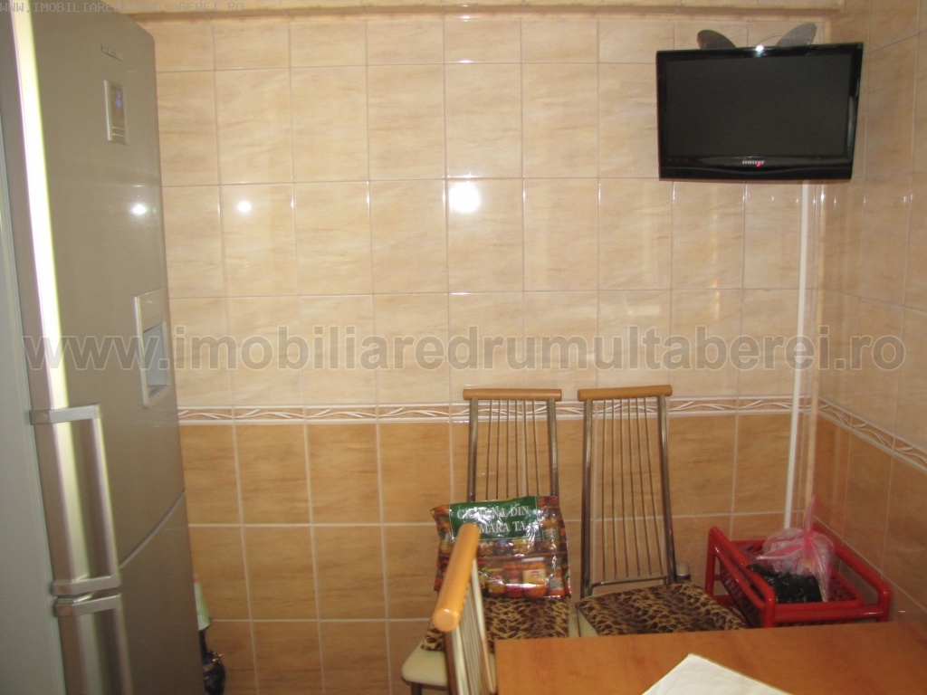 vanzare apartament 2 camere, Favorit, Sibiu, cf 1, parter/8, renovat recent, mobilat si utilat nou,       pret 58.000 EUR