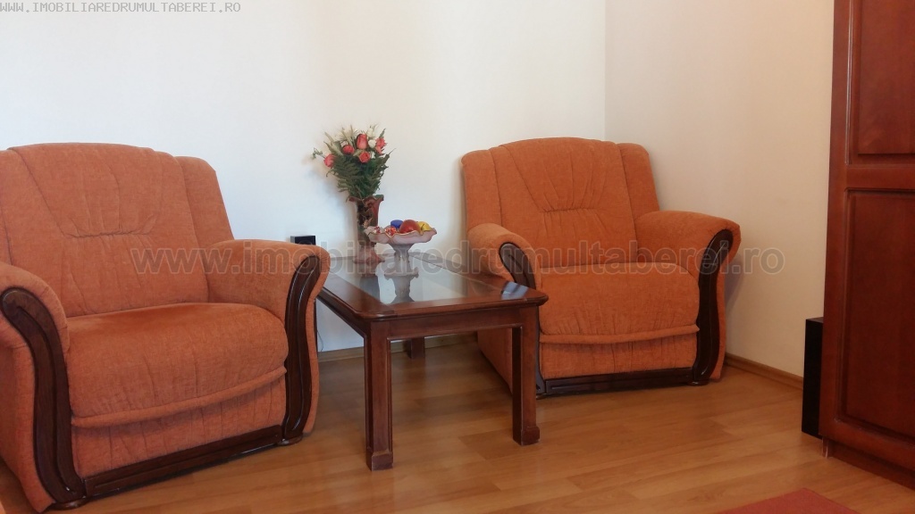 vanzare apartament 3 camere, Timisoara, Frigocom, cf 1, decomandat, etaj 6/10, cu imbunatatiri, mobilat si utilat,       pret 65.500 EUR