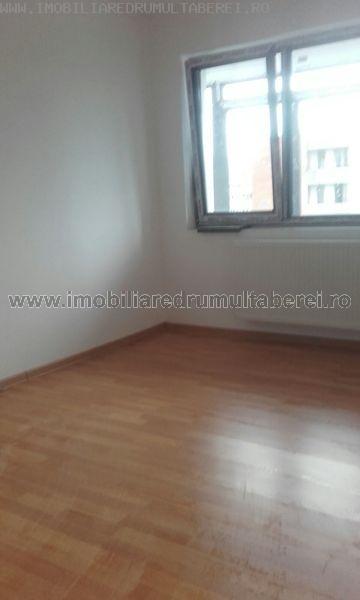vanzare apartament 2 camere, Compozitorilor, cf 1, etaj 8/9, renovat, liber,        pret 51.000 EUR