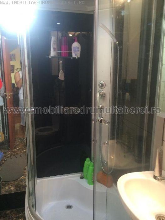 vanzare apartament 2 camere, Bucla, Parc Moghioros, cf 1, etaj 8/10, cu imbunatatiri,        pret 60.000 EUR