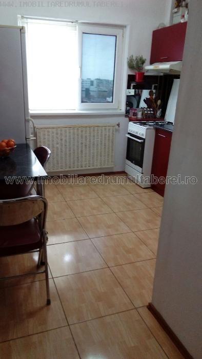 vanzare apartament 3 camere, 1 Mai, Ghencea, cf 1, decomandat, etaj 10/10, bloc 1980,       pret 64.000 EUR