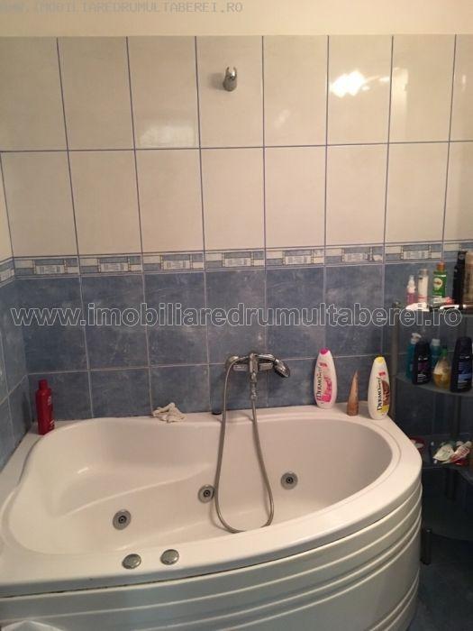 vanzare apartament 2 camere, Tricodava, Auchan, cf 1, etaj 8/10, cu imbunatatiri,         pret 58.000 EUR