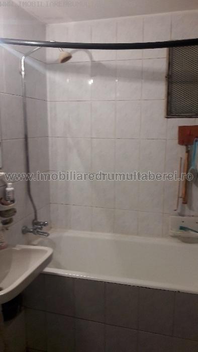 vanzare apartament 3 camere, 1 Mai, Ghencea, cf 1, decomandat, etaj 5/8, bloc 1983,        pret 65.000 EUR