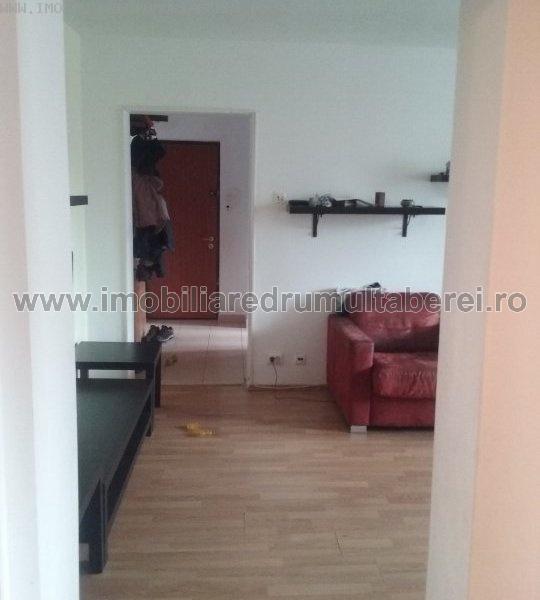 vanzare apartament 3 camere, Plaza, cf 1, etaj 2/4, semidecomandat,    pret 74.000 EUR