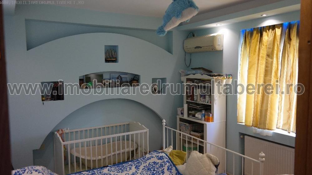 vanzare apartament 3 camere, B-dul Timisoara, cf 1, decomandat, etaj 7/10, renovat,         pret 75.000 EUR