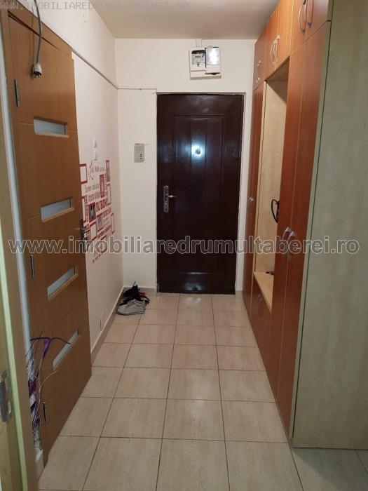 vanzare apartament 3 camere, Timisoara, Frigocom, cf 1, decomandat, etaj 4/4, renovat, mobilat,       pret 67.000 EUR