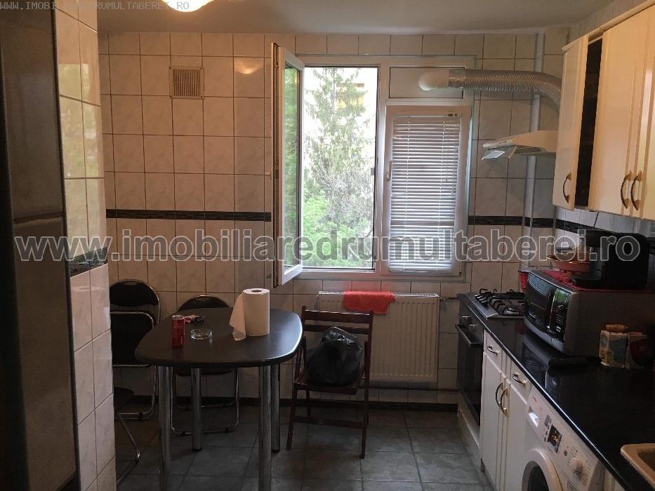vanzare apartament 3 camere, Valea Argesului, Istru, cf 1, etaj 3/4, semidecomandat, cu imbunatatiri,      pret 72.000 EUR