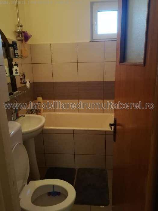 vanzare apartament 2 camere, Bucla, cf 1, etaj 5/10, semidecomandat, cu imbunatatiri,        pret 54.500 EUR