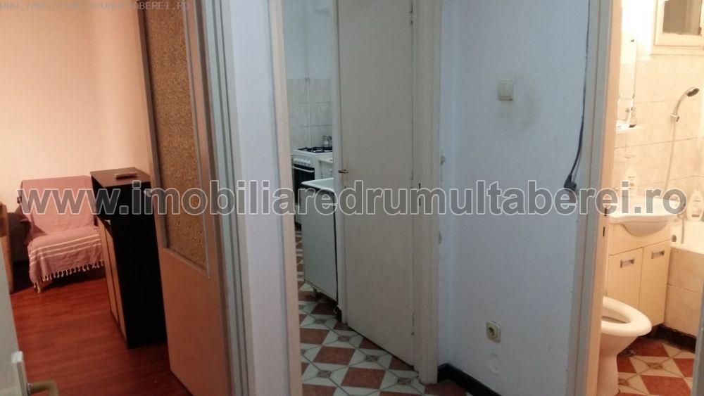vanzare apartament 2 camere, Favorit, cf 1, decomandat, etaj 4/4, bloc P,       pret 58.000 EUR