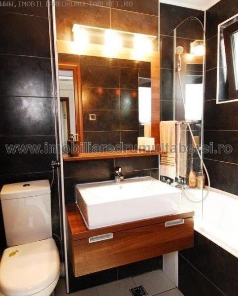 vanzare apartament 2 camere, Timisoara, Sibiu, cf 1, decomandat, etaj 9/9, renovat, mobilat,      pret 75.000 EUR