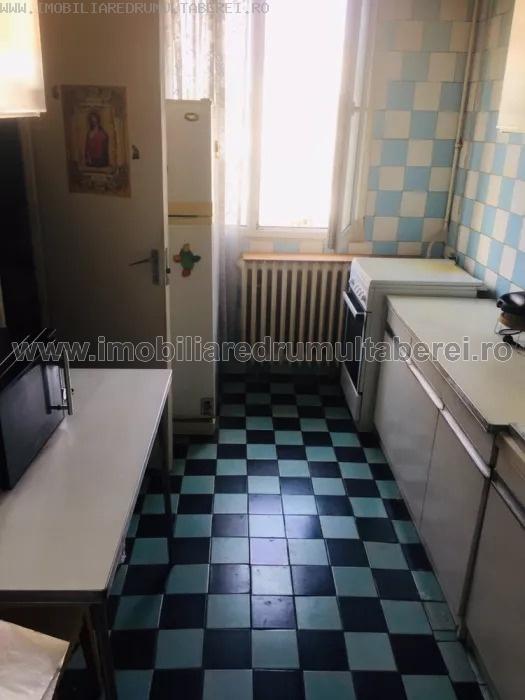 vanzare apartament 3 camere, Materna, Campul cu Flori, cf 1, decomandat, etaj 4/4, bloc reabilitat,        pret 57.000 EUR