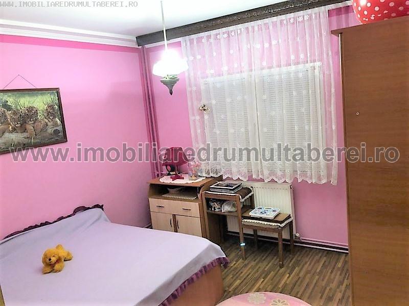 vanzare apartament 3 camere, Orizonat, AFI Cotroceni, cf 1, decomandat, etaj 4/10, bloc 1978,         pret 87.000 EUR