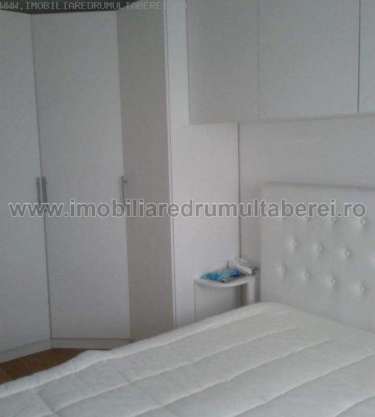 vanzare apartament 3 camere, Timisoara, Sibiu, cf 1, decomandat, etaj 3/10, renovat,          pret 78.000 EUR