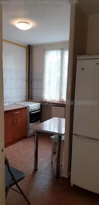vanzare apartament 2 camere, Valea Ialomitei, cf 1, decomandat, etaj 2/4, liber,            pret 55.000 EUR