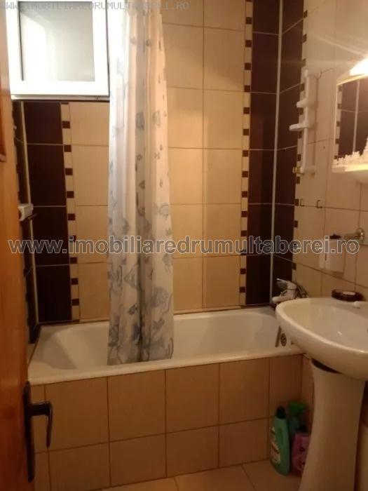 vanzare apartament 3 camere, Favorit, Sibiu, cf 1, etaj 6/10, circular, liber,       pret 69.000 EUR