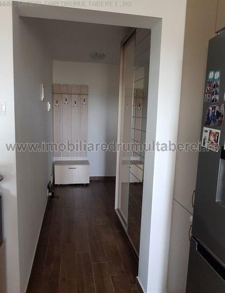 vanzare apartament 3 camere, Moghioros Parc, cf 1, etaj 7/10, semidecomandat, renovat recent, mobilat,         pret 76.000 EUR