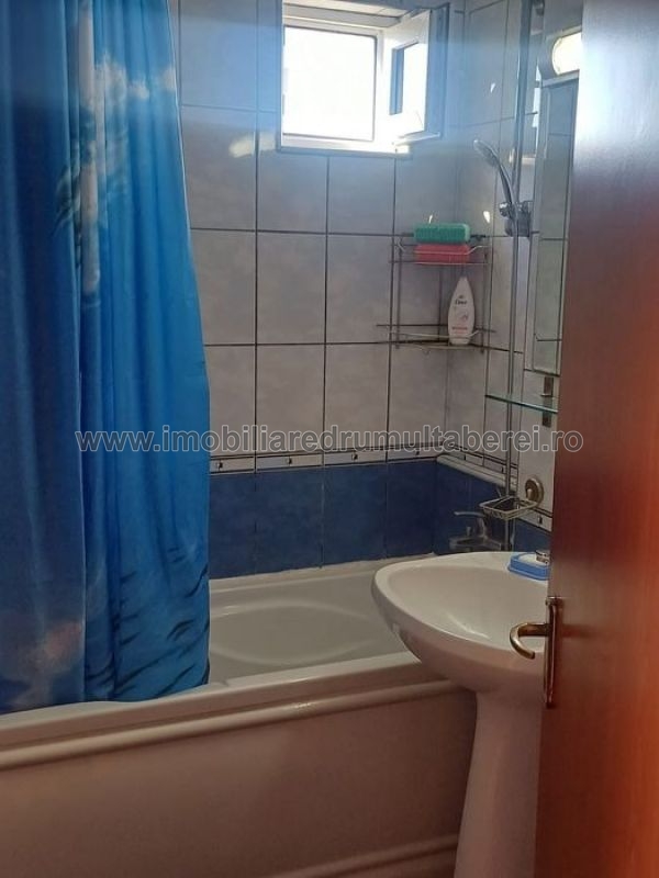 vanzare apartament 2 camere, Timisoara, Romancierilor, cf 1, decomandat, etaj 4/4, centrala, bloc 1980,          pret 90.000 EUR