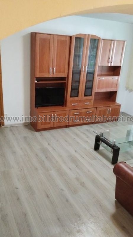 vanzare apartament 3 camere, AFI, Favorit Metrou, cf 1, parter/8, semidecomandat, bloc reabilitat,        pret 122.000 EUR