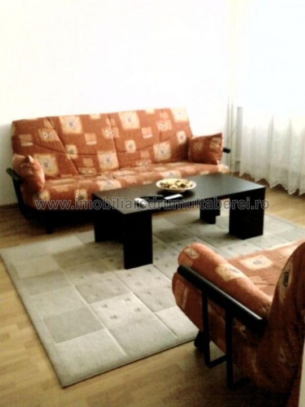 vanzare apartament 2 camere, Favorit, Metrou, cf 1, etaj 4/10, circular, bloc reabilitat,         pret 100.000 EUR
